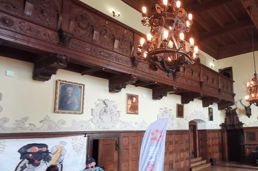 Ausstellung Burg Tschocha Burg Tschocha in Polen