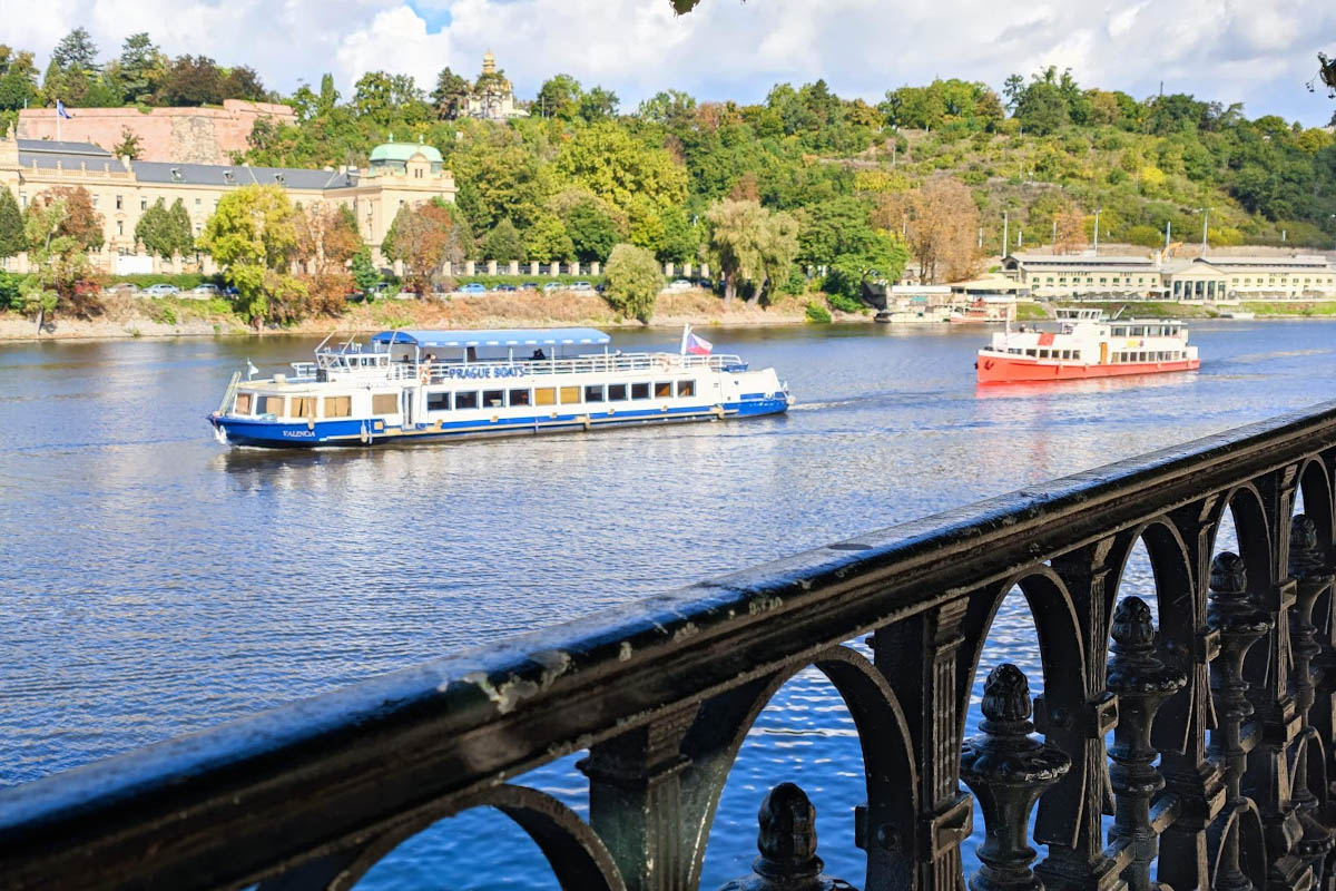 Prag Moldau Bootsfahrt 0002 Ebene 5