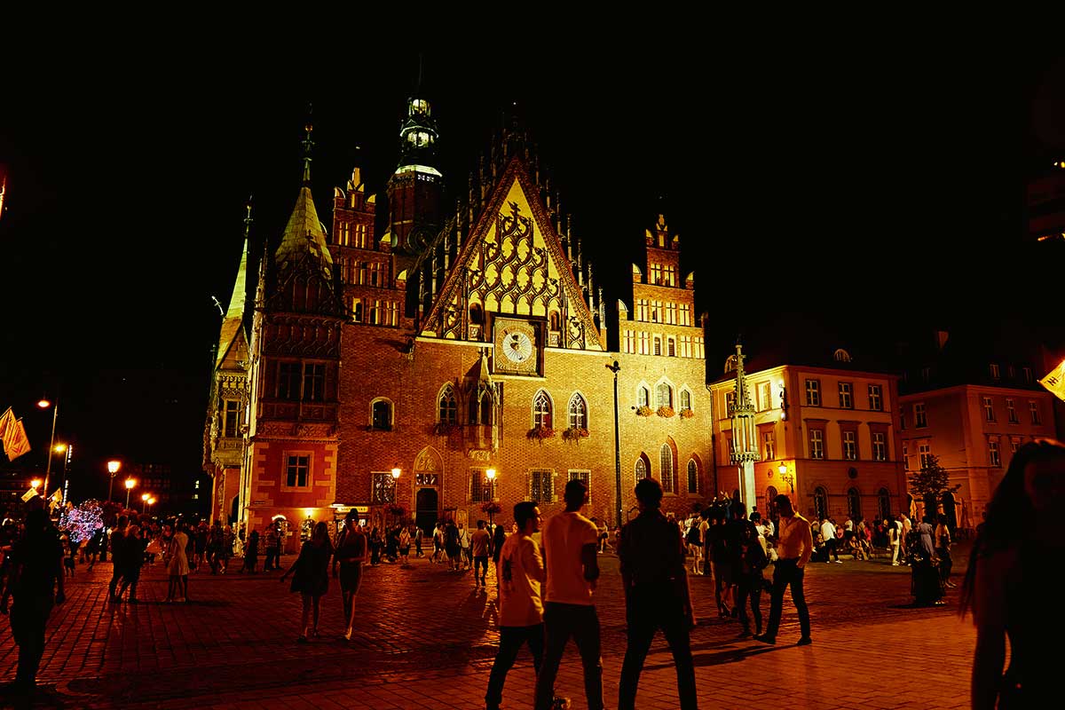 Geistertour in Breslau – Gruselige Führung durch die Nacht erleben