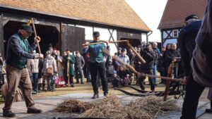 Flegeldrusch in Markersdorf – Traditionen der Oberlausitz